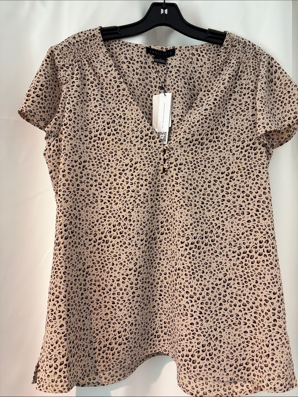 Sanctuary Beige and Black Leopard Print V-Neck Short Sleeve Blouse